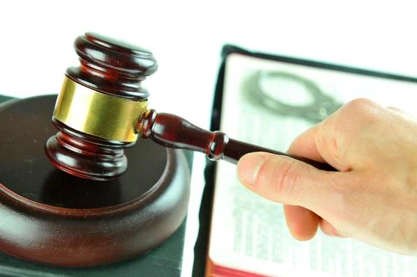 Find a Skilled Family Lawyer Near Me for Custody, Support & Mediation