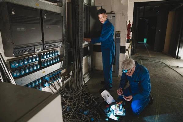 Friendly electrician west chester providing quick response services