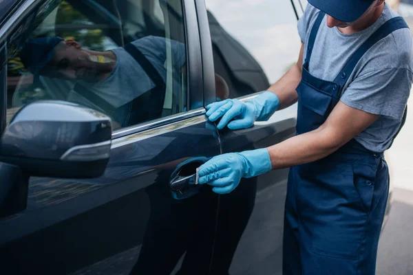 A1 Garage Door Service for Quick Maintenance