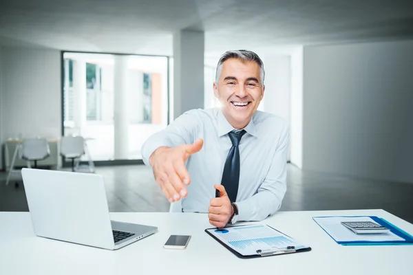 Build Confidence With a Financial Advisor Near Me You Can Trust